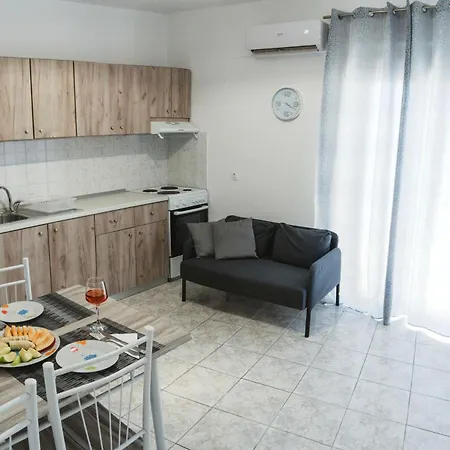 Apartment Taxiarchis House Archangelos (Rhodes)